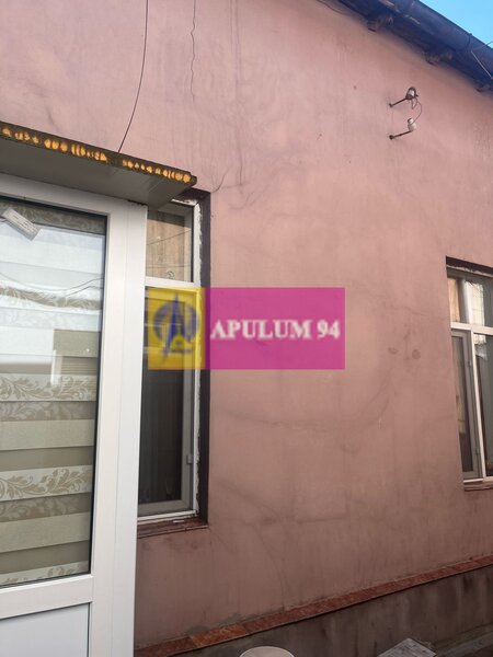 Casa Zona Marasesti | Unirii - Tineretului | 2 Camere | Curte Comuna